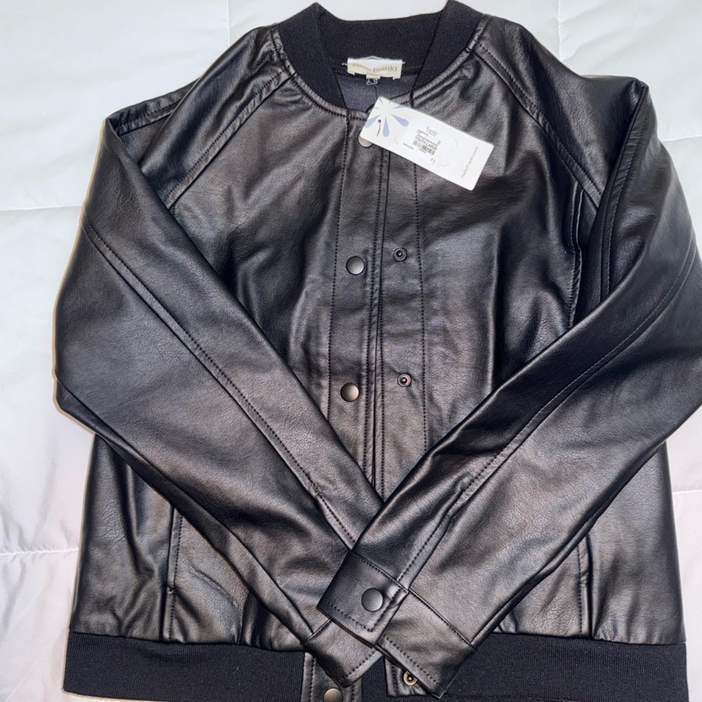 Franki’s NWT Black Faux Leather Bomber Jacket